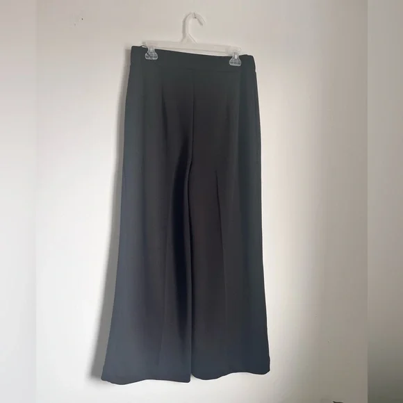 Lipsy London Black Wide Leg Trousers Pleated High Waist US 10 UK 14 - Picture 4 of 8